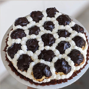 Pastel de Profiteroles